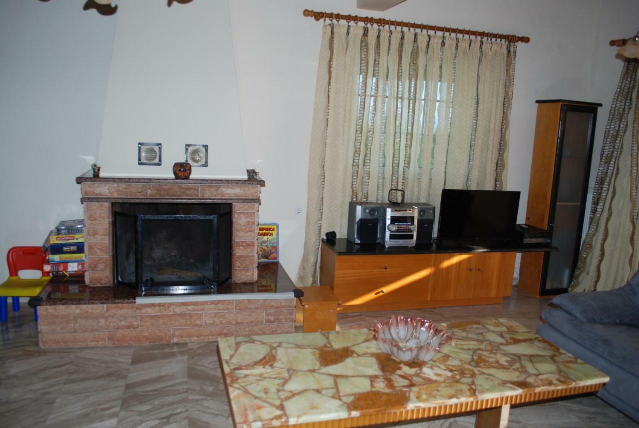 Nikitas Apartment 卡纳里奥 外观 照片