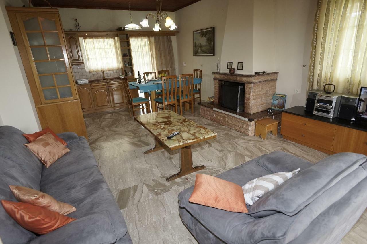 Nikitas Apartment 卡纳里奥 外观 照片