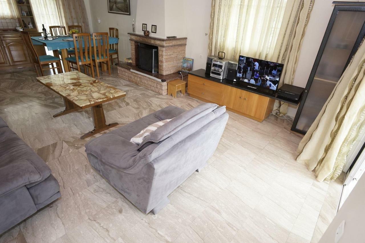 Nikitas Apartment 卡纳里奥 外观 照片